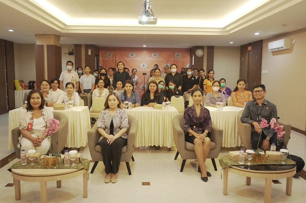 Pelaksanaan Seminar Hybrid, Pola Pengasuhan Anak Yang Tepat pada Era Digital
